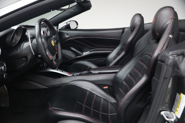 Used 2015 Ferrari California T for sale $139,900 at Rolls-Royce Motor Cars Greenwich in Greenwich CT 06830 15