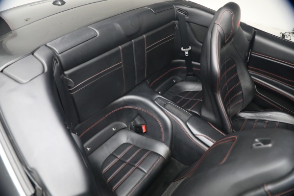 Used 2015 Ferrari California T for sale $139,900 at Rolls-Royce Motor Cars Greenwich in Greenwich CT 06830 21