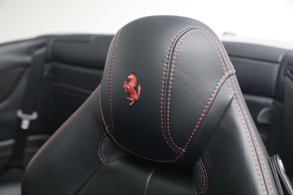 Used 2015 Ferrari California T for sale $139,900 at Rolls-Royce Motor Cars Greenwich in Greenwich CT 06830 25