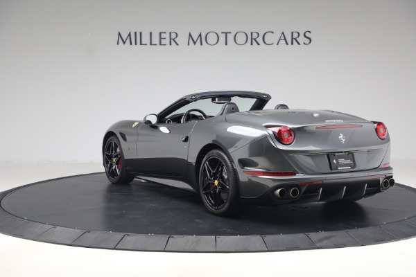 Used 2015 Ferrari California T for sale $139,900 at Rolls-Royce Motor Cars Greenwich in Greenwich CT 06830 6