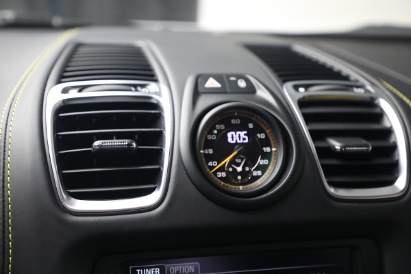 Used 2016 Porsche Cayman GT4 for sale $149,900 at Rolls-Royce Motor Cars Greenwich in Greenwich CT 06830 26