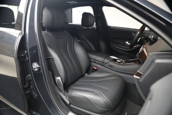 Used 2019 Mercedes-Benz S-Class S 560 4MATIC for sale $49,900 at Rolls-Royce Motor Cars Greenwich in Greenwich CT 06830 17
