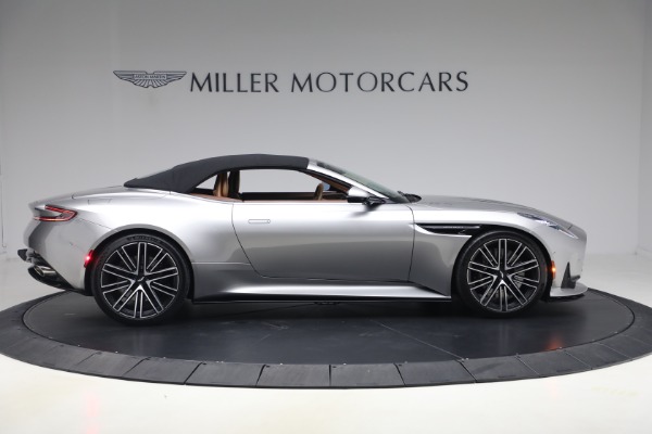 Used 2024 Aston Martin DB12 Volante for sale $255,900 at Rolls-Royce Motor Cars Greenwich in Greenwich CT 06830 21