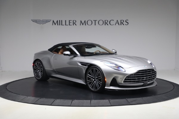Used 2024 Aston Martin DB12 Volante for sale $255,900 at Rolls-Royce Motor Cars Greenwich in Greenwich CT 06830 23