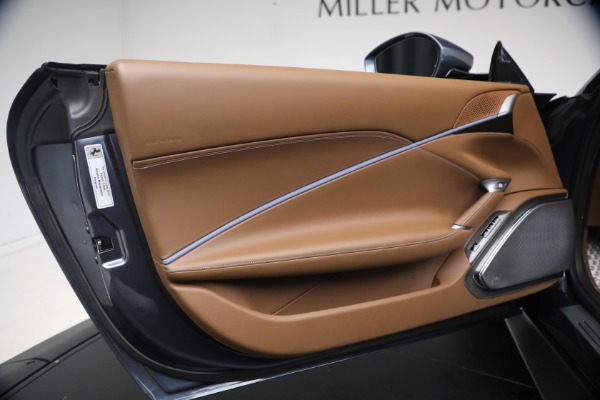 Used 2025 Ferrari Roma Spider for sale $309,900 at Rolls-Royce Motor Cars Greenwich in Greenwich CT 06830 22