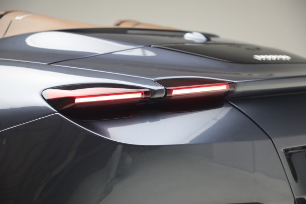 Used 2025 Ferrari Roma Spider for sale $309,900 at Rolls-Royce Motor Cars Greenwich in Greenwich CT 06830 28
