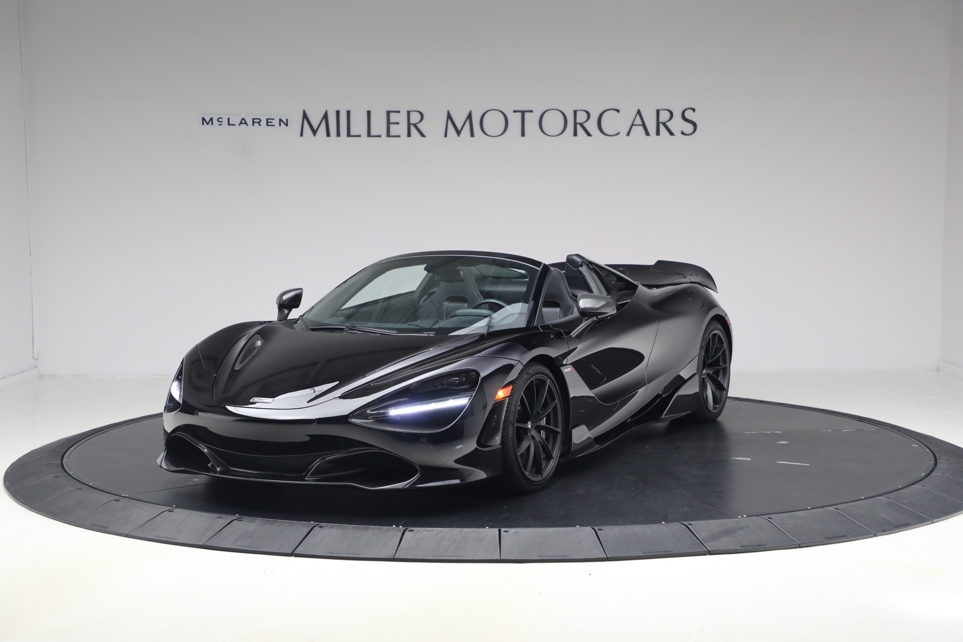 Used 2020 McLaren 720S Spider Performance for sale $277,900 at Rolls-Royce Motor Cars Greenwich in Greenwich CT 06830 1