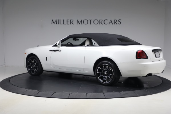 Used 2019 Rolls-Royce Black Badge Dawn for sale $299,900 at Rolls-Royce Motor Cars Greenwich in Greenwich CT 06830 17