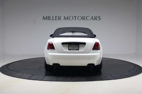 Used 2019 Rolls-Royce Black Badge Dawn for sale $299,900 at Rolls-Royce Motor Cars Greenwich in Greenwich CT 06830 19