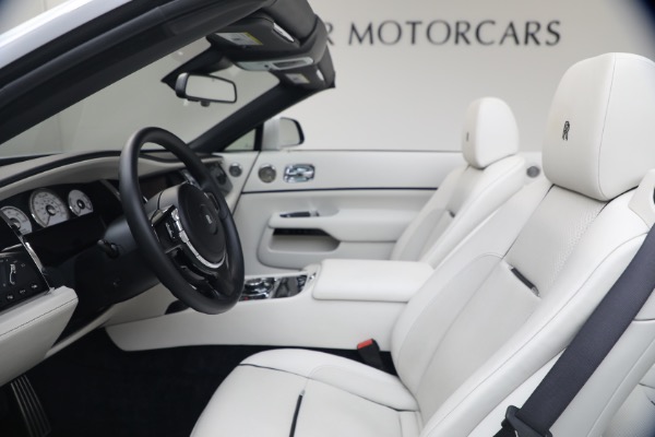 Used 2019 Rolls-Royce Black Badge Dawn for sale $299,900 at Rolls-Royce Motor Cars Greenwich in Greenwich CT 06830 27