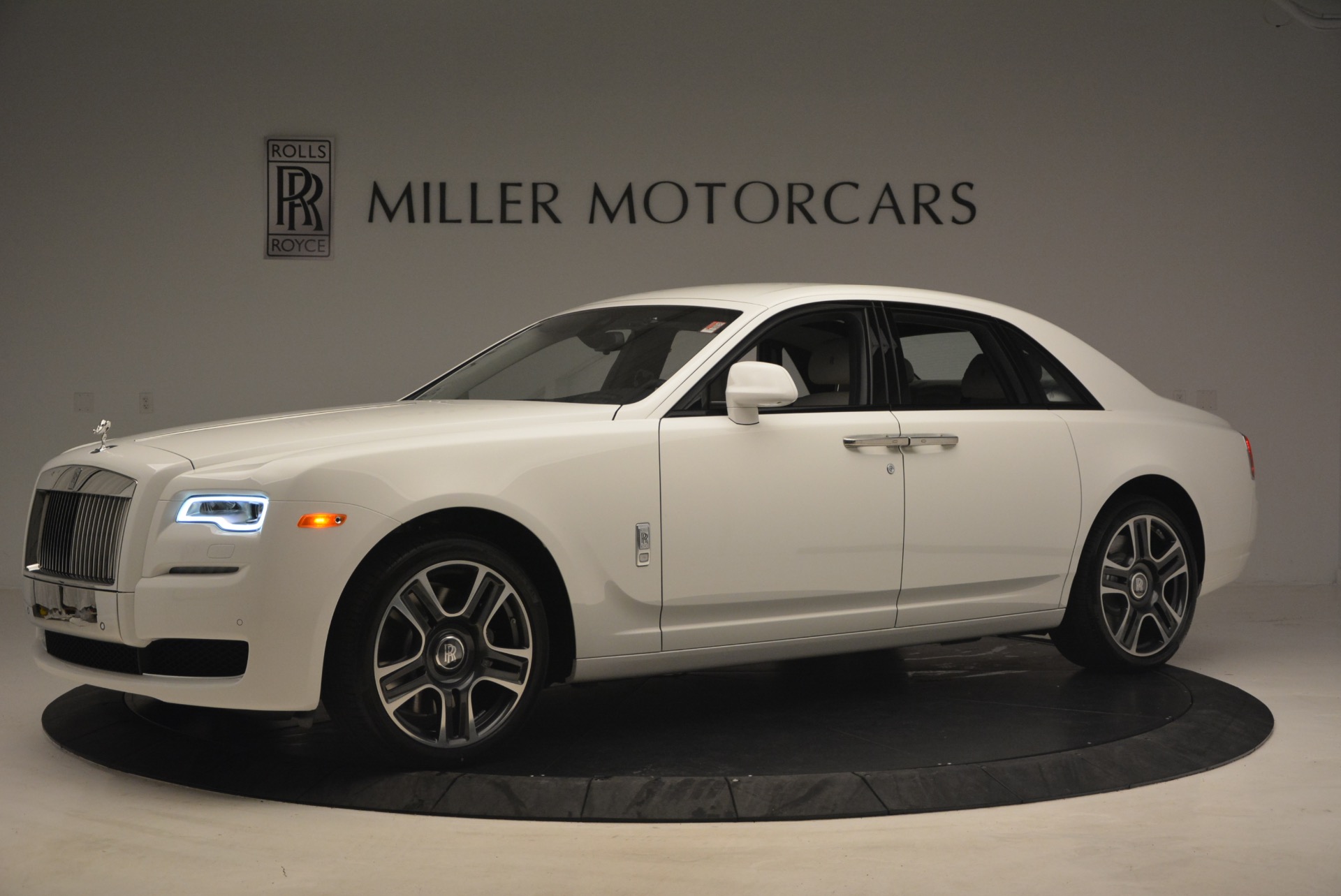 PreOwned 2017 RollsRoyce Ghost For Sale Special Pricing  McLaren  Greenwich Stock 8424