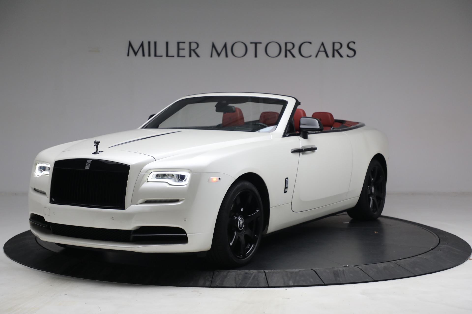 Used 2017 Rolls-Royce Dawn for sale Sold at Rolls-Royce Motor Cars Greenwich in Greenwich CT 06830 1