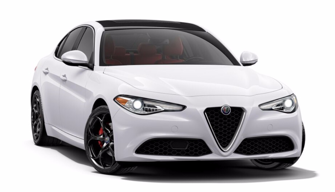 New 2017 Alfa Romeo Giulia Ti Q4 for sale Sold at Rolls-Royce Motor Cars Greenwich in Greenwich CT 06830 1